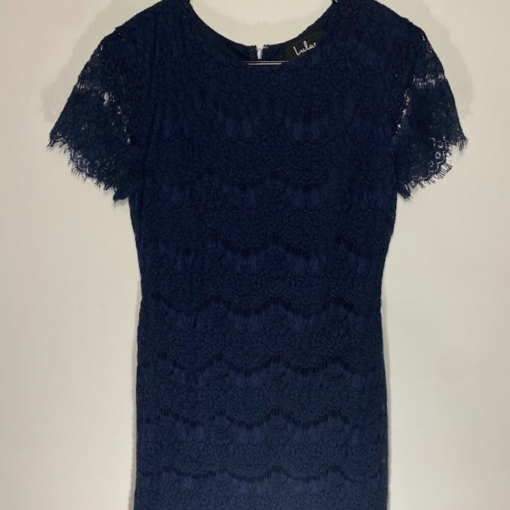 Lulu's Navy Blue Lace Short Sleeved Dress
